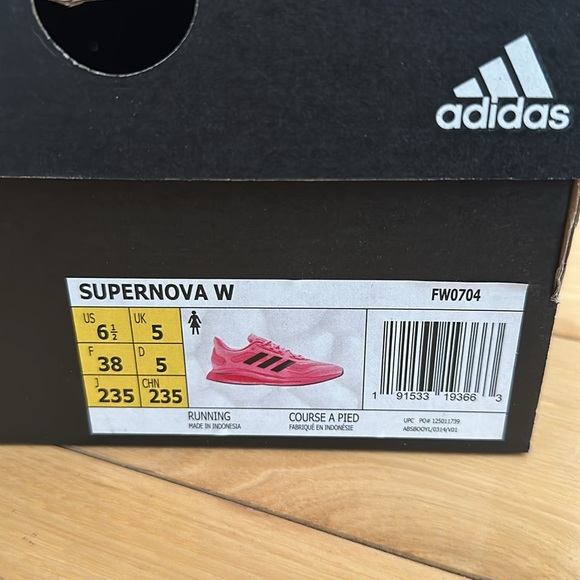 Adidas Supernova, US6.5W - Picture 11 of 11